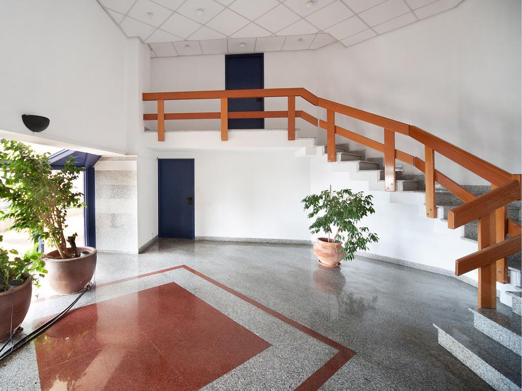 Chic 3Br Apt W Sauna & Parking On The Beach By Sea N' Rent Tel Aviv Eksteriør bilde