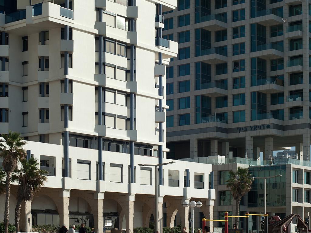 Chic 3Br Apt W Sauna & Parking On The Beach By Sea N' Rent Tel Aviv Rom bilde